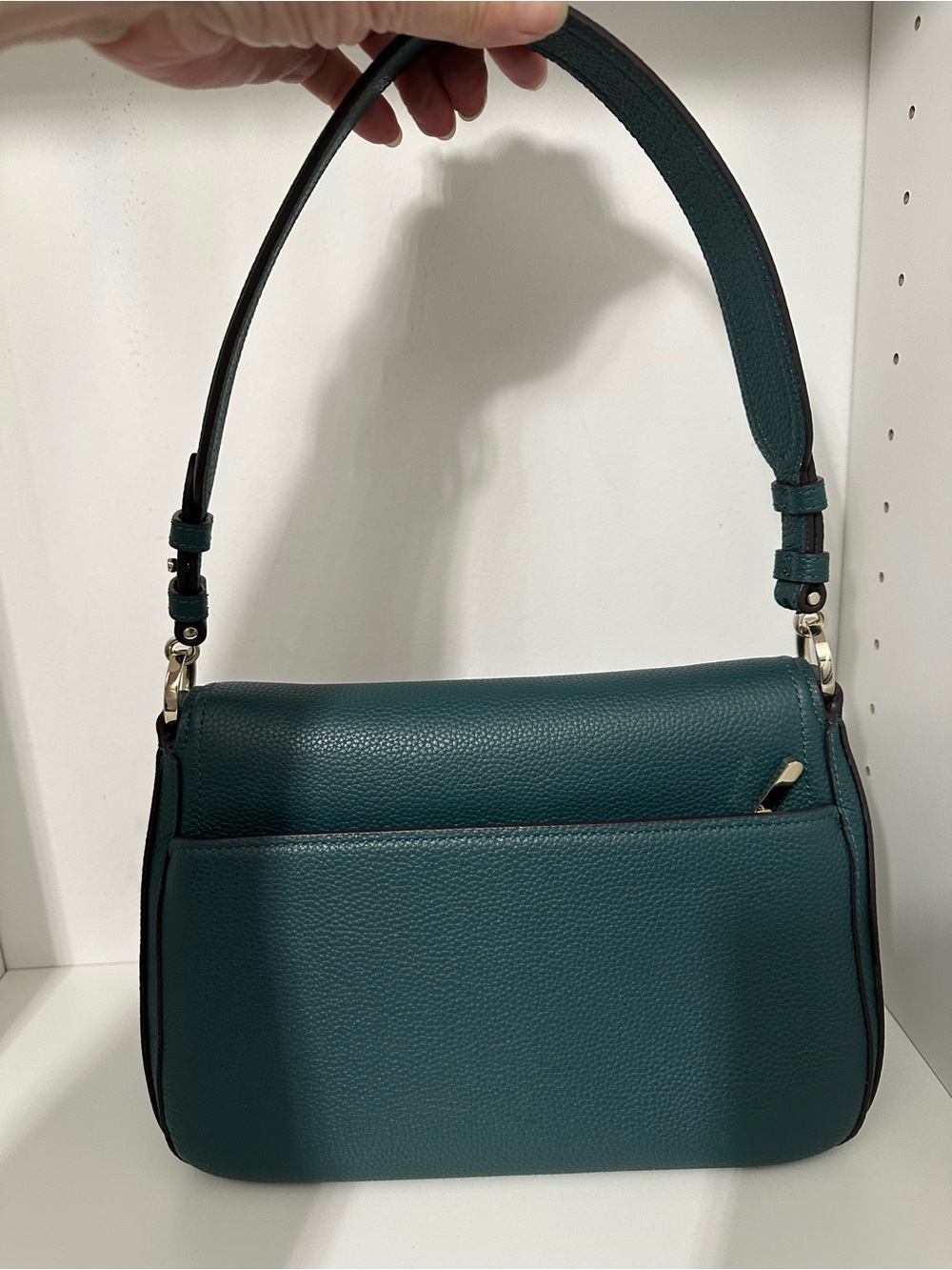 Kate Spade Hudson pebbled leather flap convertible in Artesian Green/gold accent - Picture 3 of 10